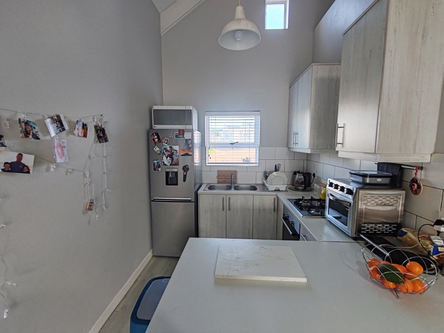 3 Bedroom Property for Sale in Laguna Hills Western Cape